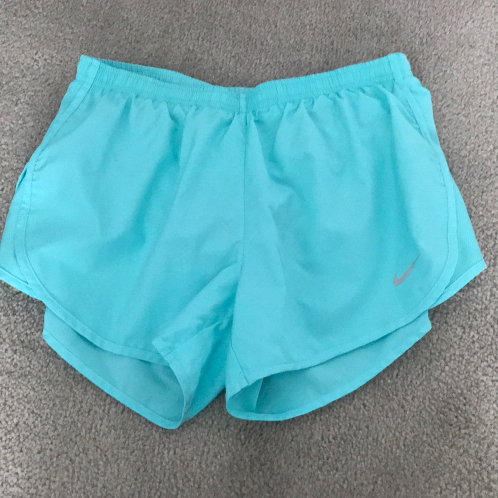 Nike women’s gym shorts